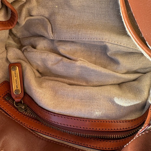 Michael Kors Collection Chain Mail Gold Links & Brown Leather shoulder handbag. - Picture 9 of 10